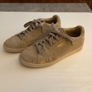 Puma Suede Sneakers